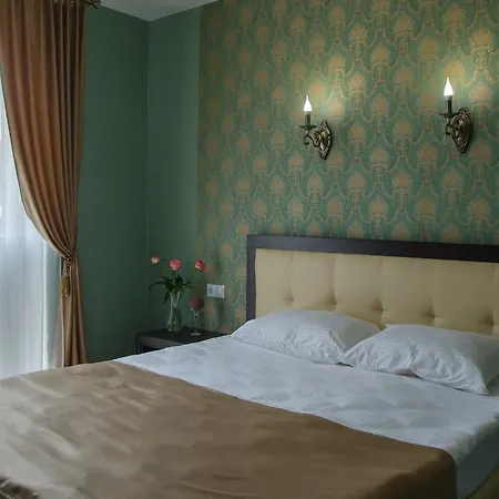 Triumph 3* Skhidnytsia