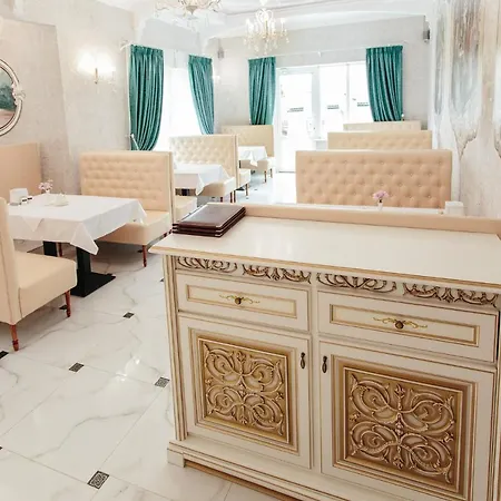 Triumph 3* Skhidnytsia