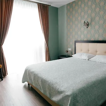 Apartmanhotel Triumph 3*